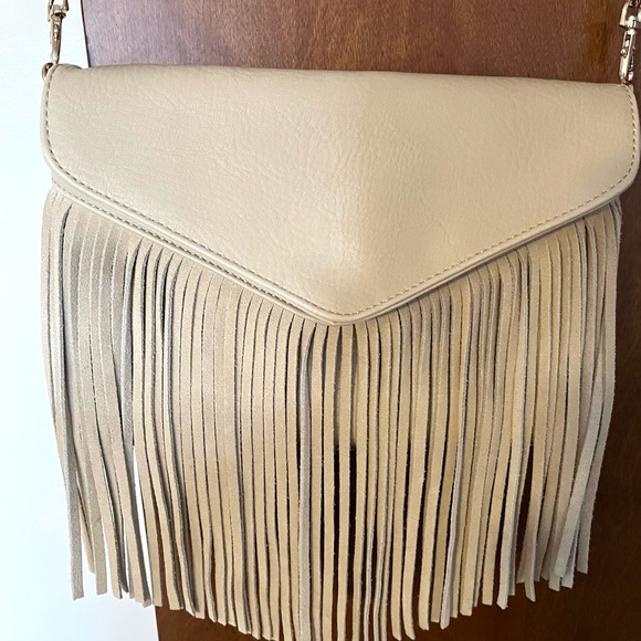 MODE LUXE NWOT Faux Leather Crossbody/Clutch in Taupe Color Excellent Condition - Picture 3 of 11